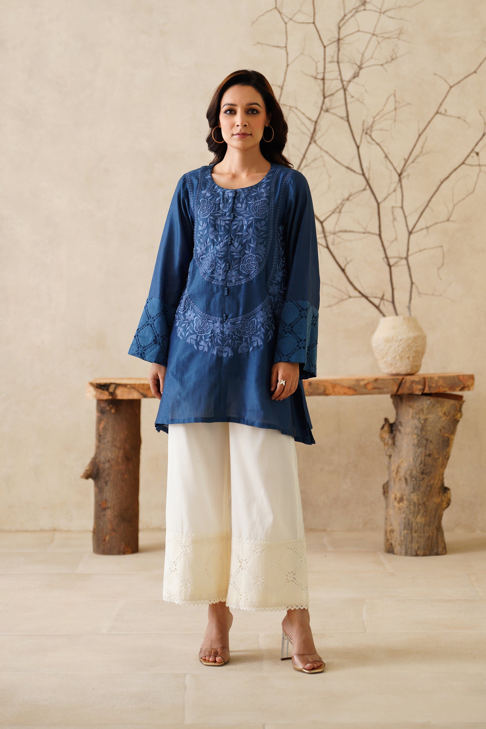 Zaroon Pure Chanderi Embroidered Matching Set