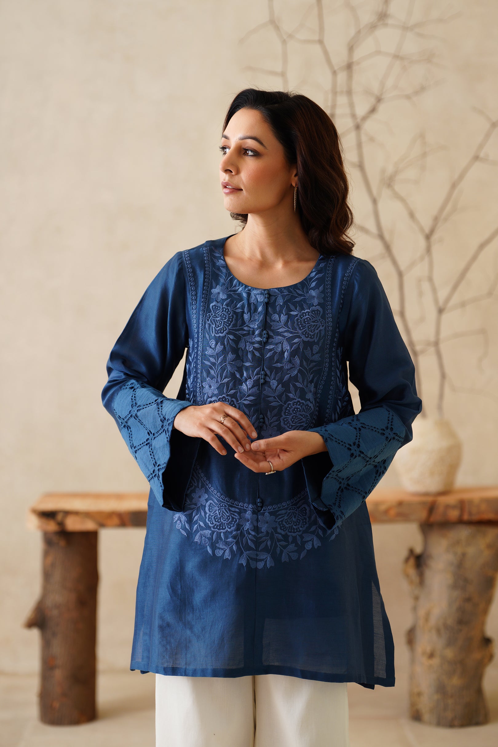 Zaroon Pure Chanderi Embroidered Matching Set