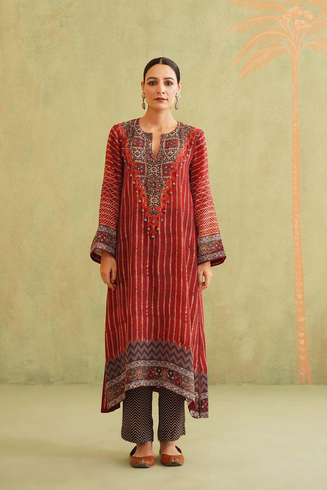 Sheesham Crepe Hand Embroidered Suit Set