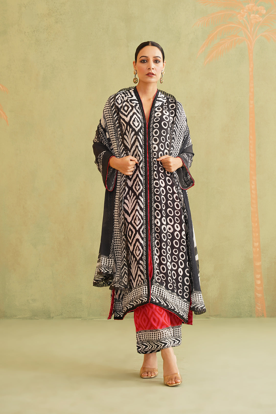 Khushali Printed Crepe Suit Set