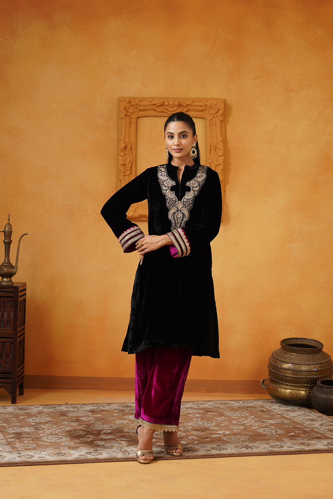 Nadia Velvet Emboidered Kurta Set